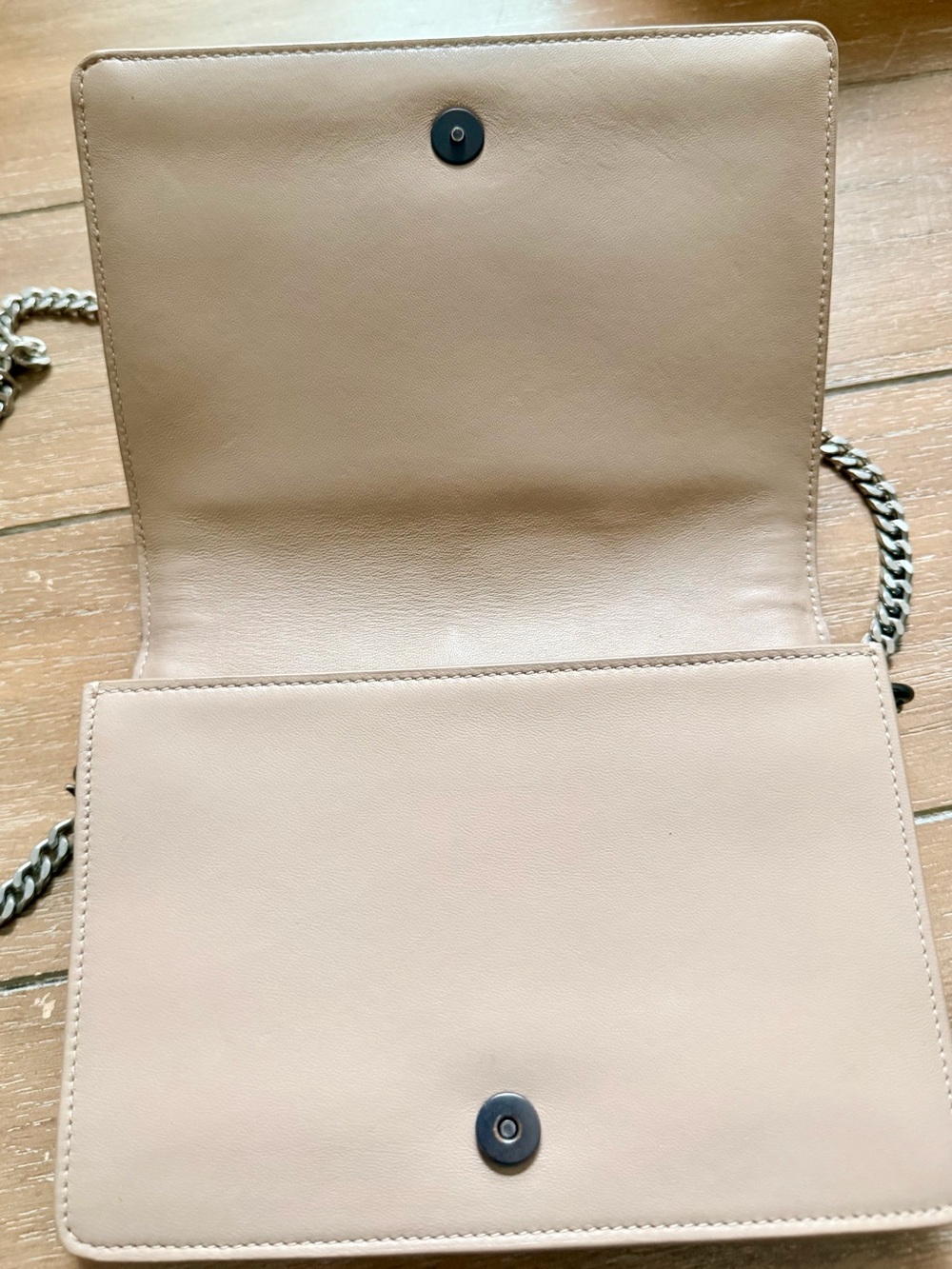 Bottega Veneta Leather Crossbody Bag with Floral Embroidery - Beige - Picture 4 of 7